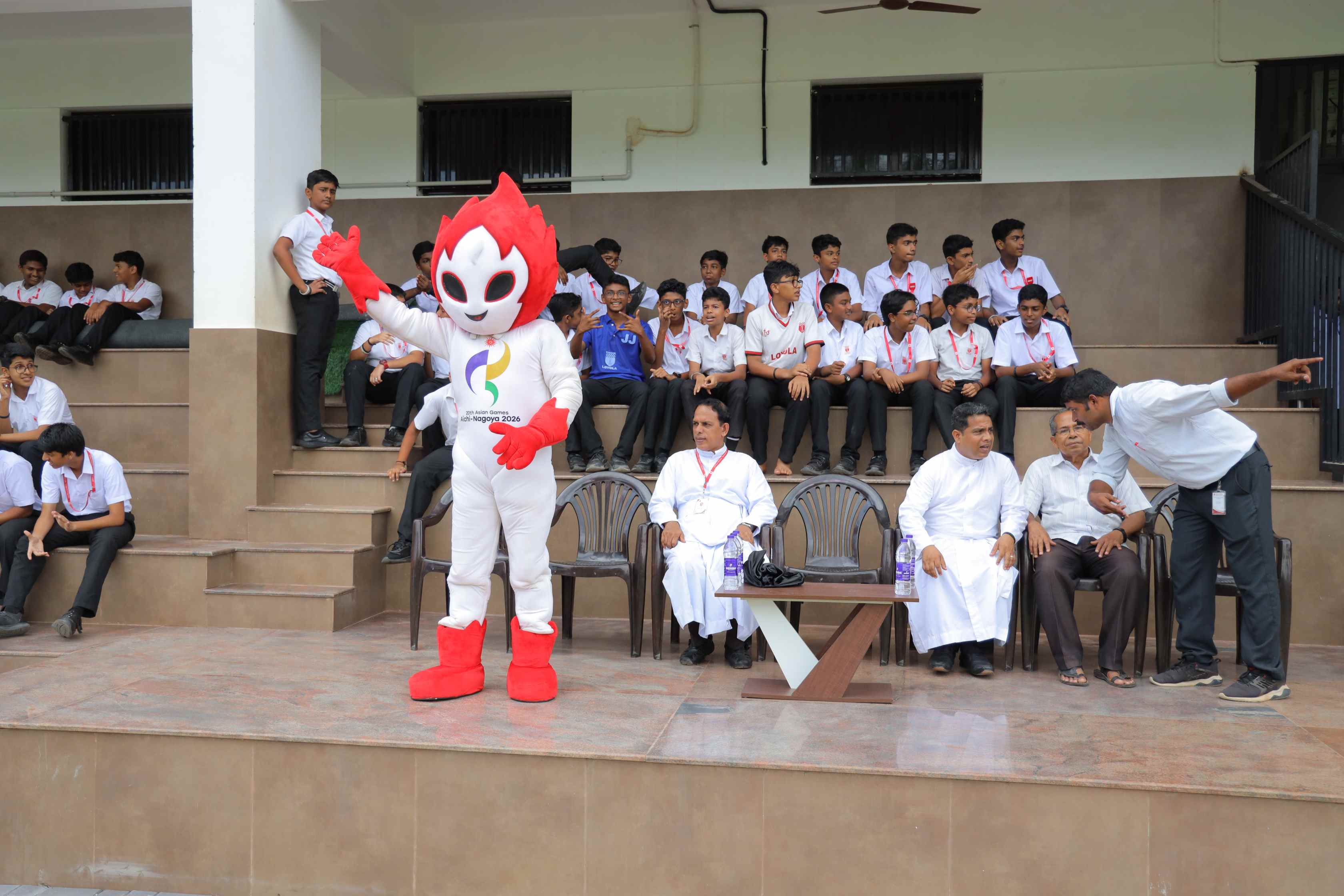 LOYOLA SCHOOL